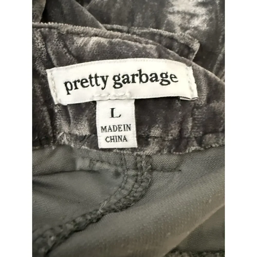 other giving streetwear